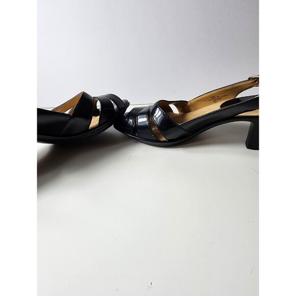 SOFTSPOTS Black Adjustable Slingback Buckle Heeled Sandals Comfort SZ 7W - Picture 5 of 8